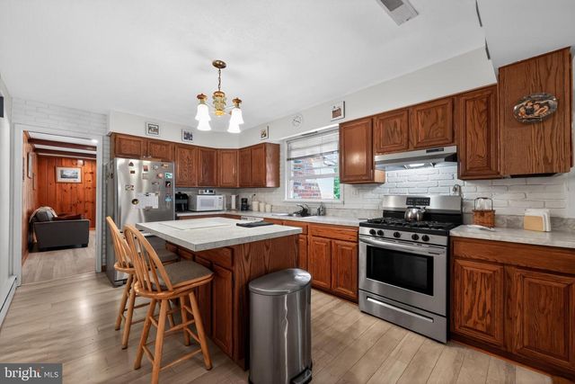 312 KRESSON GIBBSBORO RD, Voorhees, NJ 08043