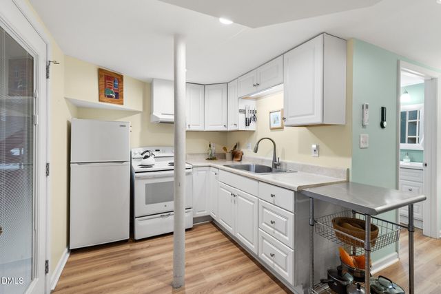 226 Lydia Lane, Hillsborough, NC 27278