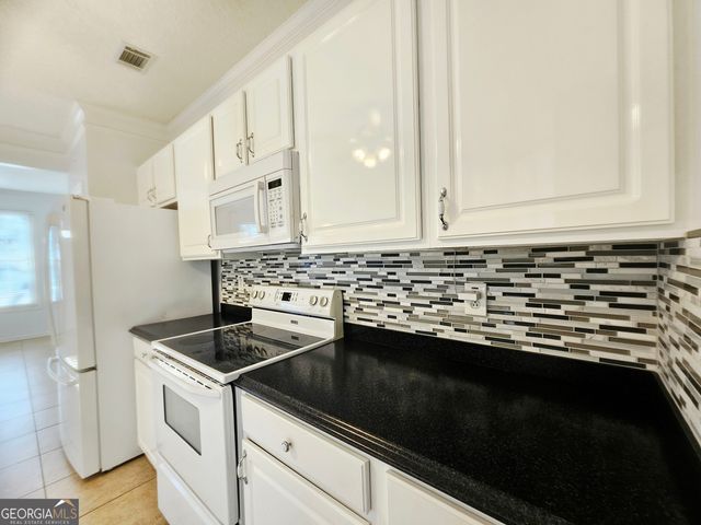 9821 Reflections Drive, Villa Rica, GA 30180