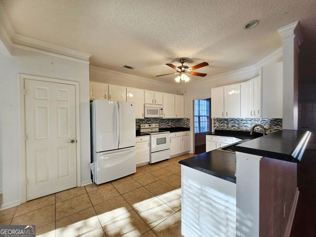 9821 Reflections Drive, Villa Rica, GA 30180