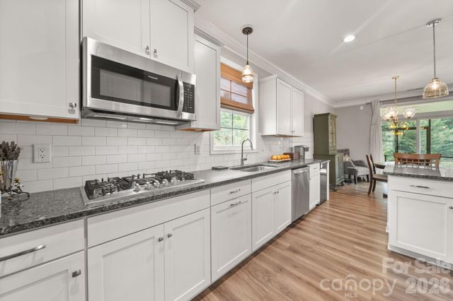 5021 Shadowbrook Road, Waxhaw, NC 28173