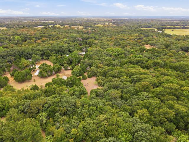 1226 Hcr 1425, Covington, TX 76636