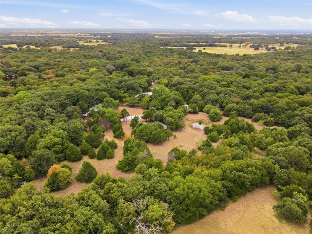 1226 Hcr 1425, Covington, TX 76636