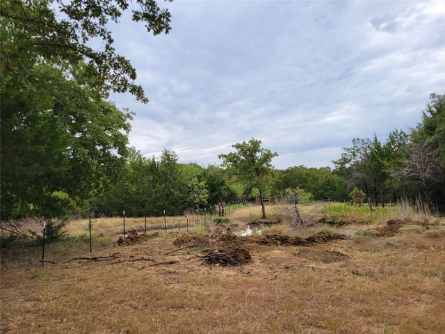 1226 Hcr 1425, Covington, TX 76636