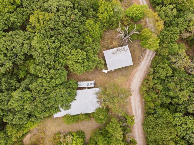 1226 Hcr 1425, Covington, TX 76636