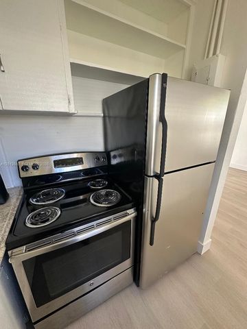 1956 Lincoln St 6, Hollywood, FL 33020