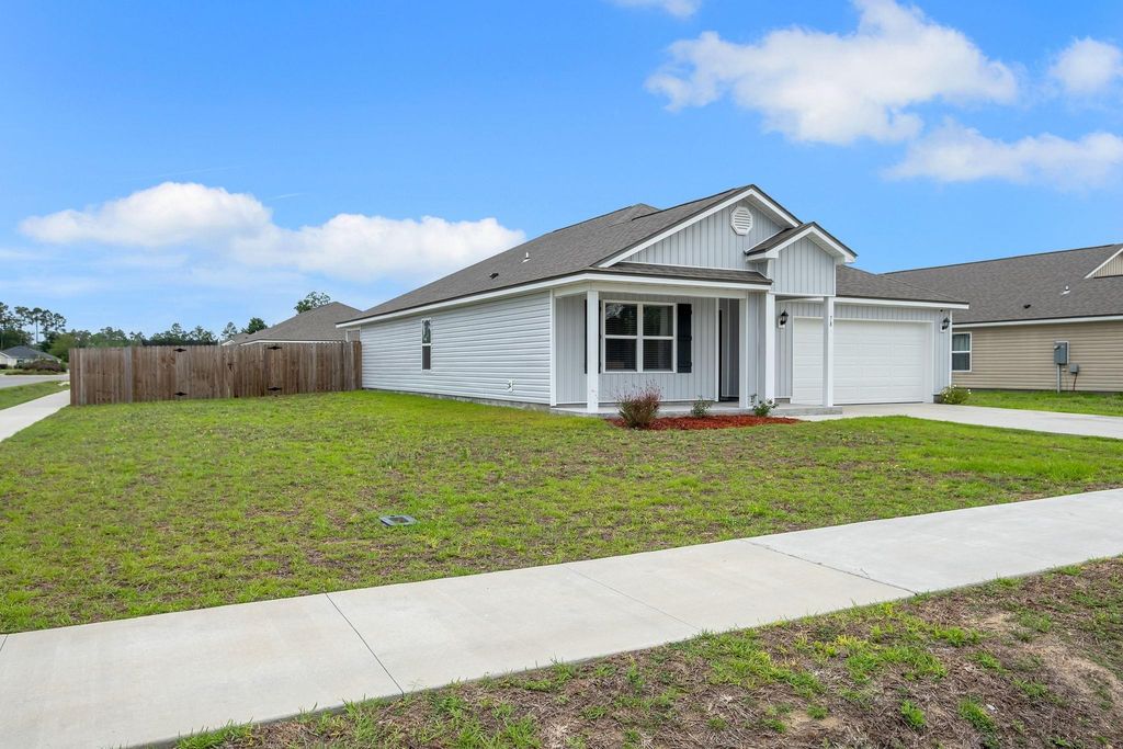 Image 3 of property listing at 78 Haley Drive, Crawfordville, FL 32327