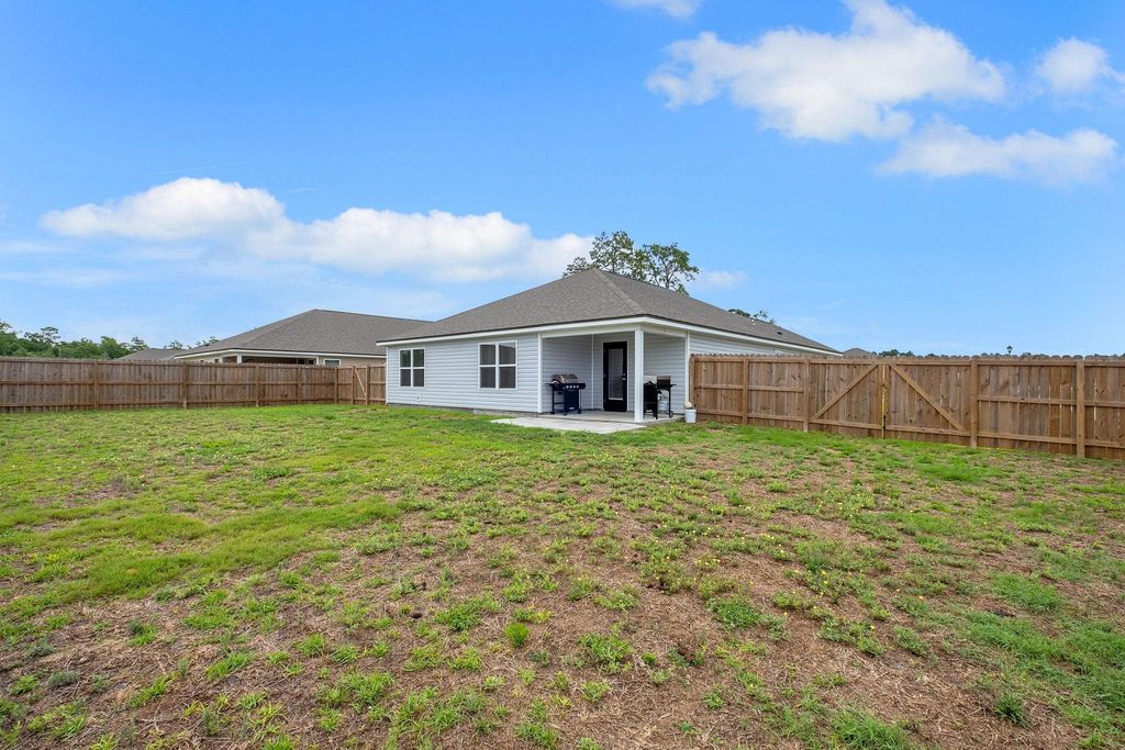 Image 38 of property listing at 78 Haley Drive, Crawfordville, FL 32327