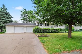 236 Strese Lane, Apple Valley, MN 55124