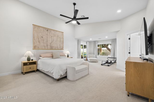1911 E CLIPPER Court, Gilbert, AZ 85234