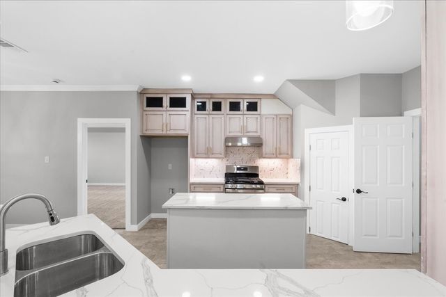 1052 Grison Circle, Corsicana, TX 75109