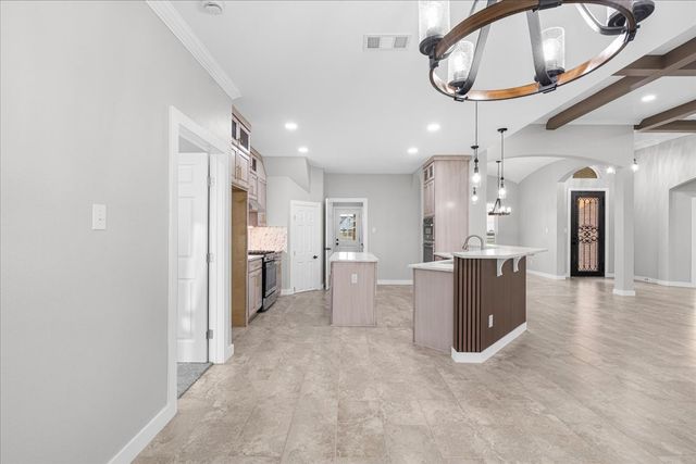 1052 Grison Circle, Corsicana, TX 75109