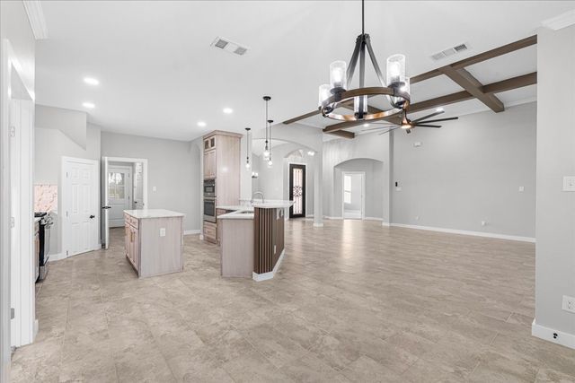 1052 Grison Circle, Corsicana, TX 75109