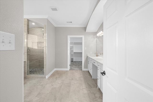 1052 Grison Circle, Corsicana, TX 75109