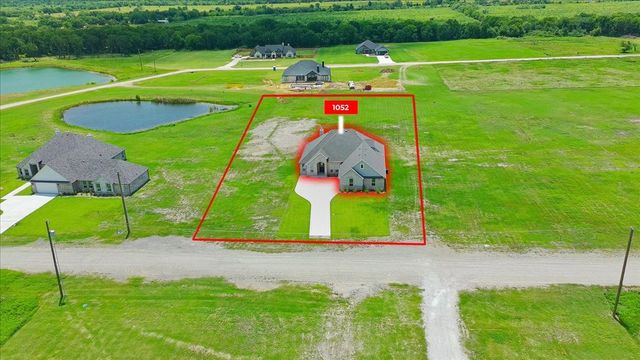1052 Grison Circle, Corsicana, TX 75109