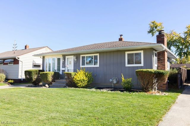 5721 Michael Drive, Brook Park, OH 44142