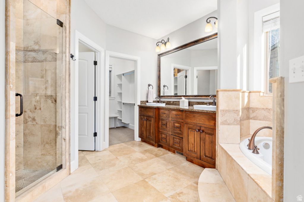 Image 24 of property listing at 151 W GLACIER LILY DR, Alpine, UT 84004