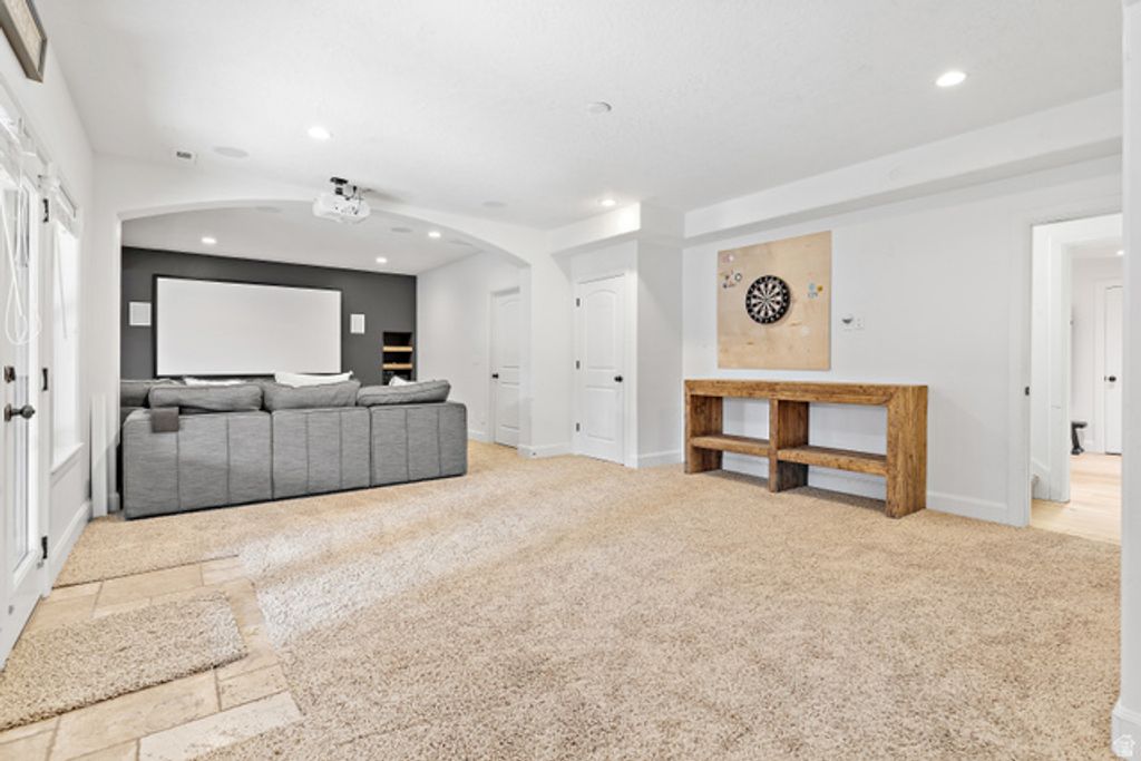 Image 35 of property listing at 151 W GLACIER LILY DR, Alpine, UT 84004