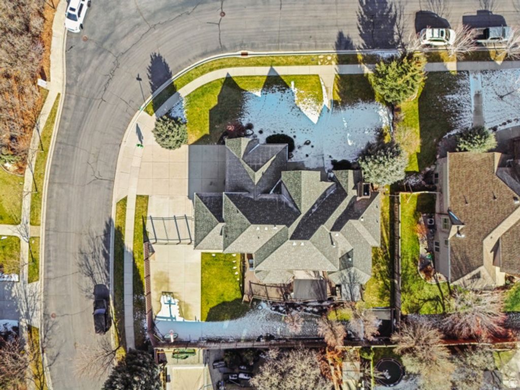 Image 60 of property listing at 151 W GLACIER LILY DR, Alpine, UT 84004
