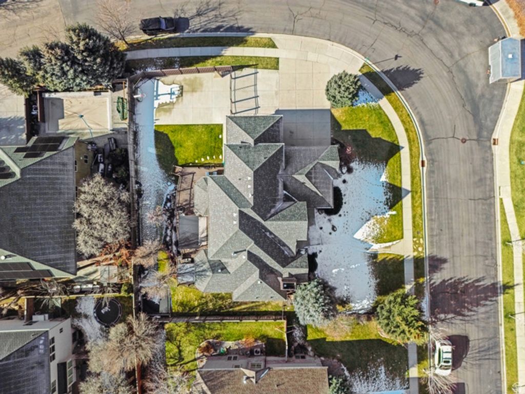 Image 66 of property listing at 151 W GLACIER LILY DR, Alpine, UT 84004