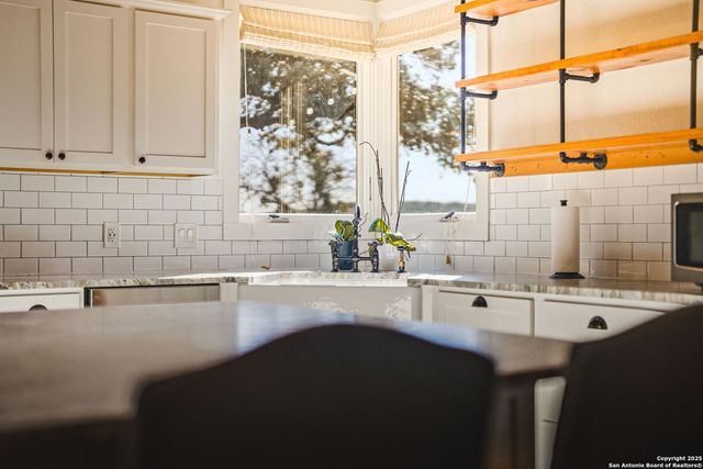 10700 Fm 32, Fischer, TX 78623