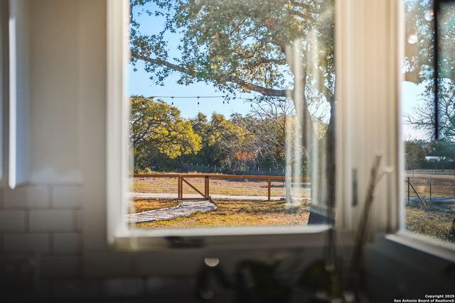 10700 Fm 32, Fischer, TX 78623