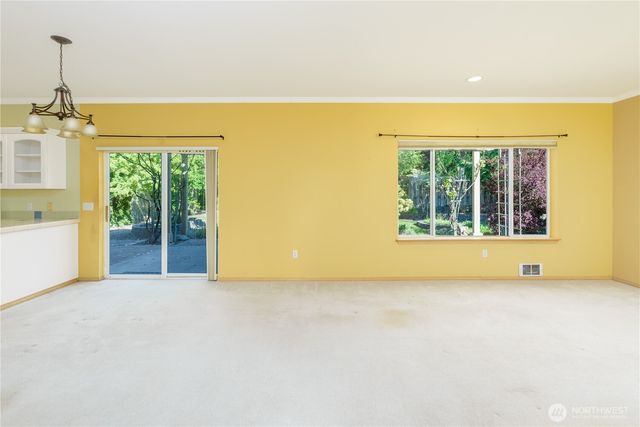 180 America Boulevard, Sequim, WA 98382