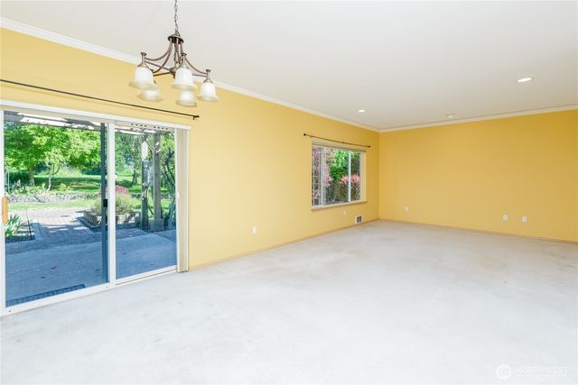 180 America Boulevard, Sequim, WA 98382
