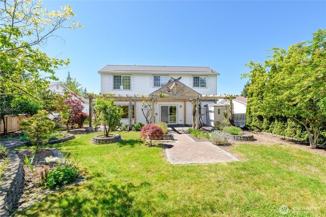 180 America Boulevard, Sequim, WA 98382