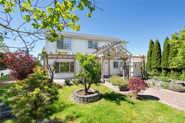 180 America Boulevard, Sequim, WA 98382