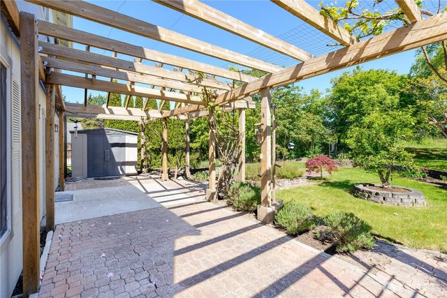 180 America Boulevard, Sequim, WA 98382