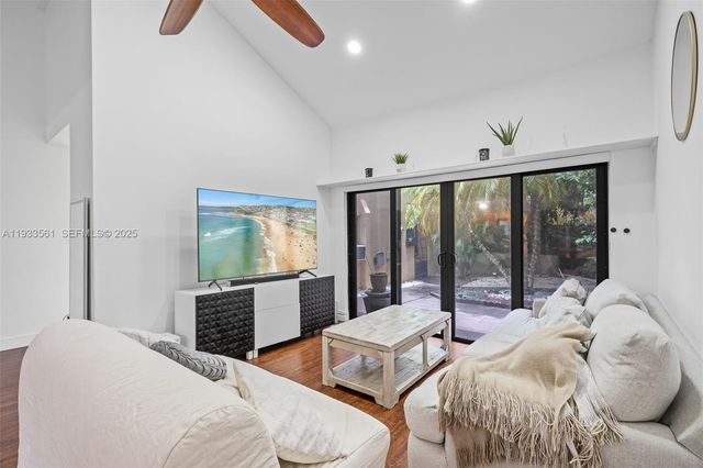 1030 NE 202nd Ter, Miami, FL 33179