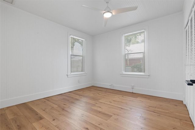 136 N RING AVENUE, Tarpon Springs, FL 34689