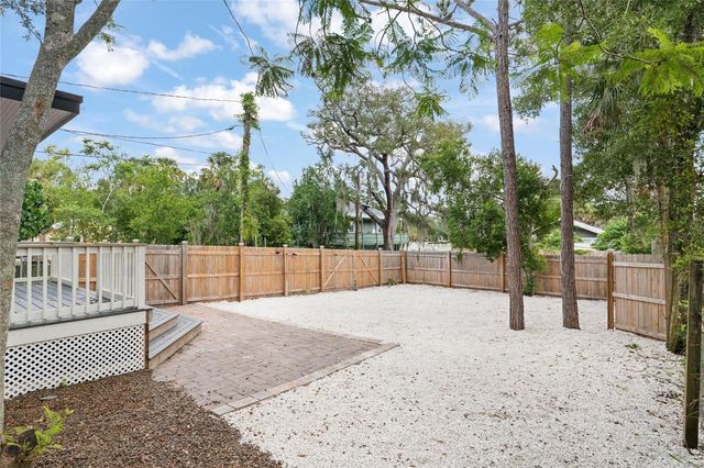 136 N RING AVENUE, Tarpon Springs, FL 34689