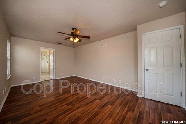 518 Reba, San Antonio, TX 78109