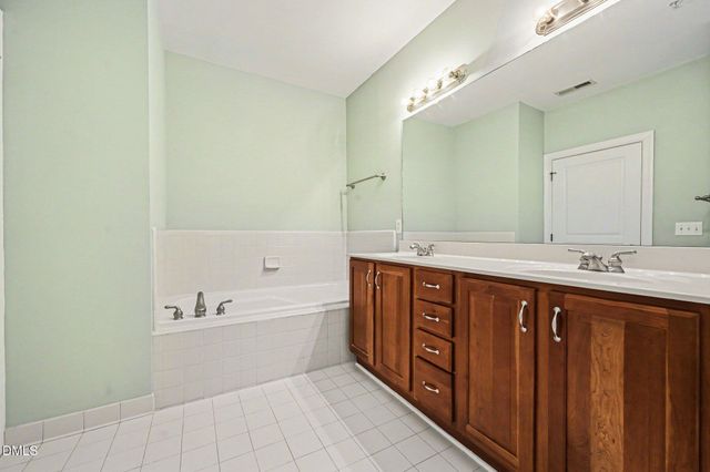 1034 Arborgate Circle, Chapel Hill, NC 27514