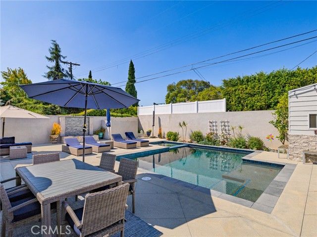 7559 Midfield Avenue, Los Angeles, CA 90045