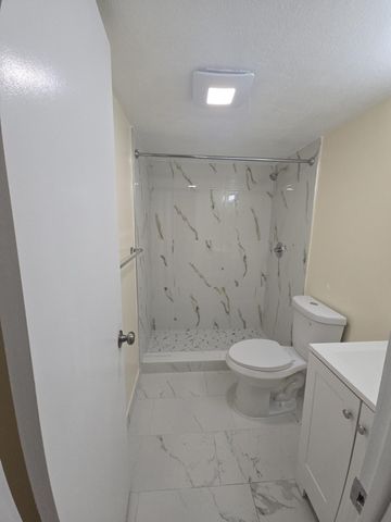 129 Hastings 129, West Palm Beach, FL 33417