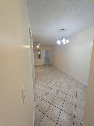 129 Hastings 129, West Palm Beach, FL 33417
