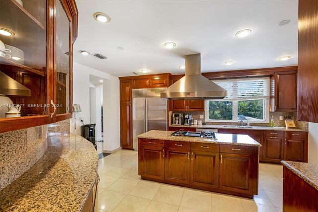 431 Costanera Road, Coral Gables, FL 33143