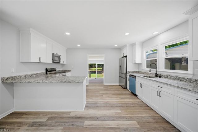 2241 Tennessee DR, Chesapeake, VA 23323