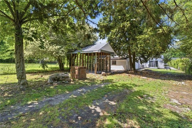 2241 Tennessee DR, Chesapeake, VA 23323