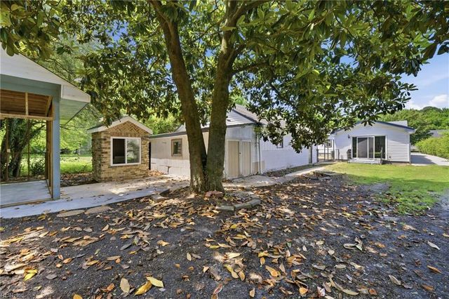 2241 Tennessee DR, Chesapeake, VA 23323