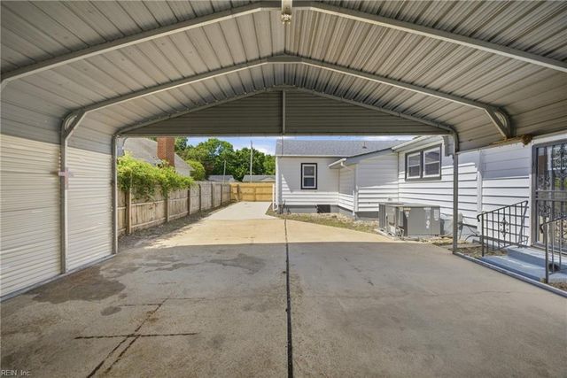 2241 Tennessee DR, Chesapeake, VA 23323