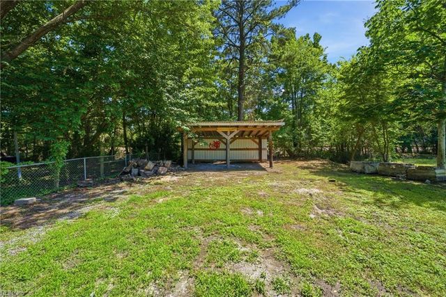 2241 Tennessee DR, Chesapeake, VA 23323