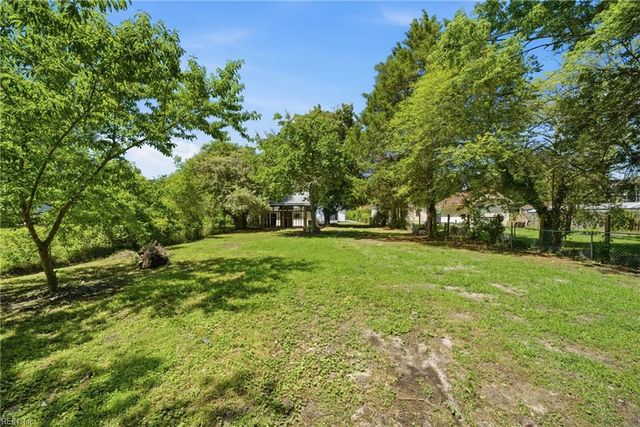 2241 Tennessee DR, Chesapeake, VA 23323