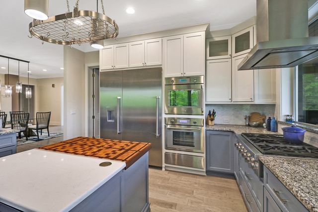 142 Pineridge Loop, Crossville, TN 38558