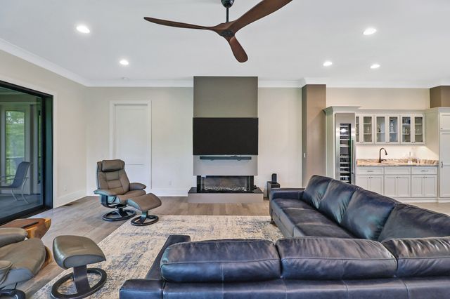 142 Pineridge Loop, Crossville, TN 38558