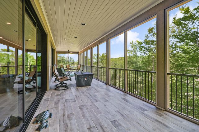142 Pineridge Loop, Crossville, TN 38558