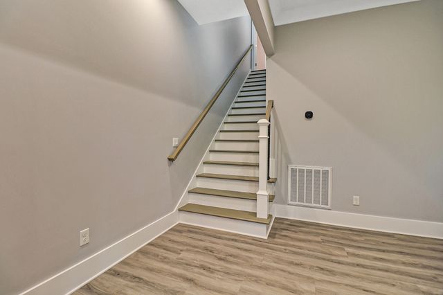 142 Pineridge Loop, Crossville, TN 38558